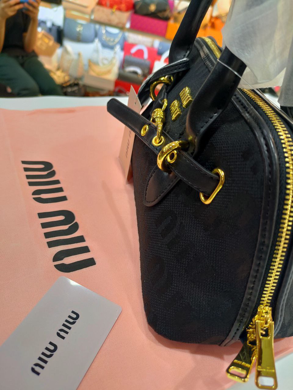 /public/uploads/photos/shares/Suzy bags/IMG_2640.jpeg